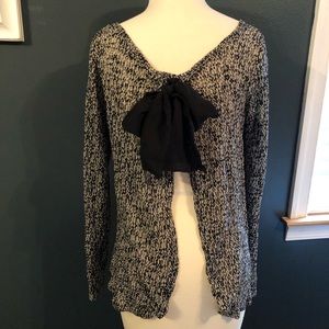 Charlotte Russe Sz L Black Gray Bow Back Sweater